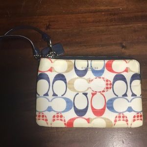 Coach wristlet wallet